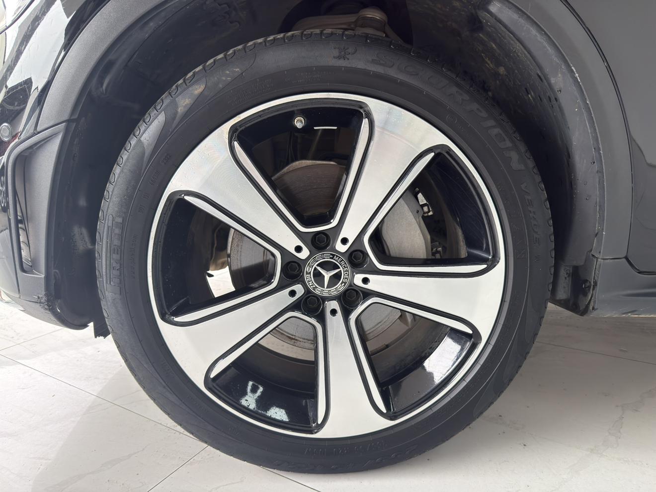 Mercedes-Benz Mercedes-Benz GLC