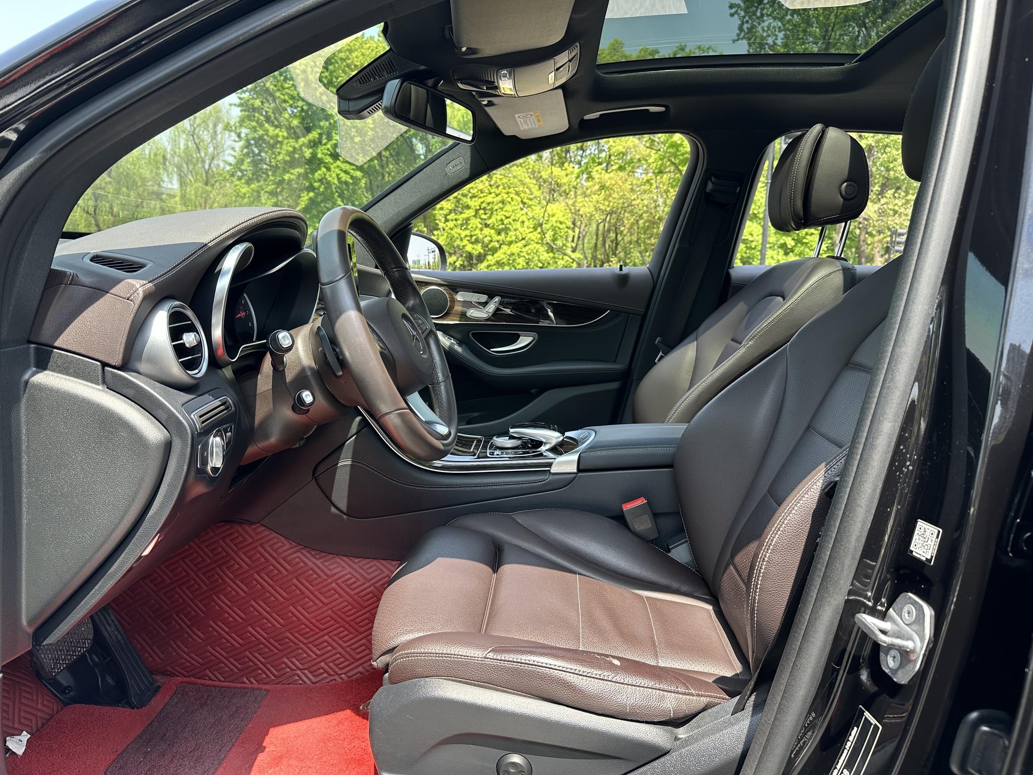 Mercedes-Benz Mercedes-Benz GLC