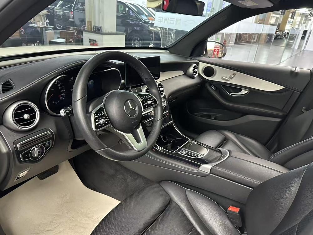 Mercedes-Benz Mercedes-Benz GLC