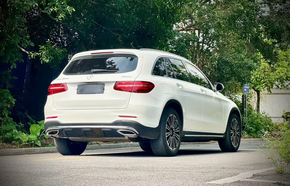 Mercedes-Benz Mercedes-Benz GLC