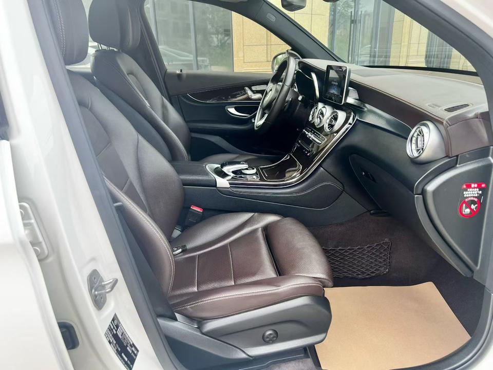 Mercedes-Benz Mercedes-Benz GLC