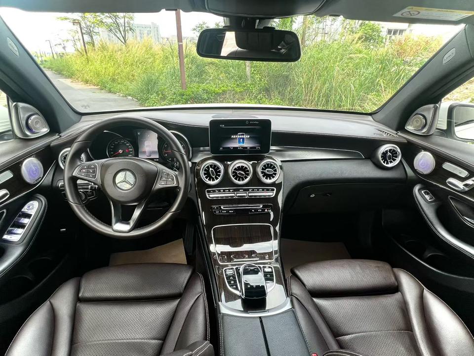 Mercedes-Benz Mercedes-Benz GLC