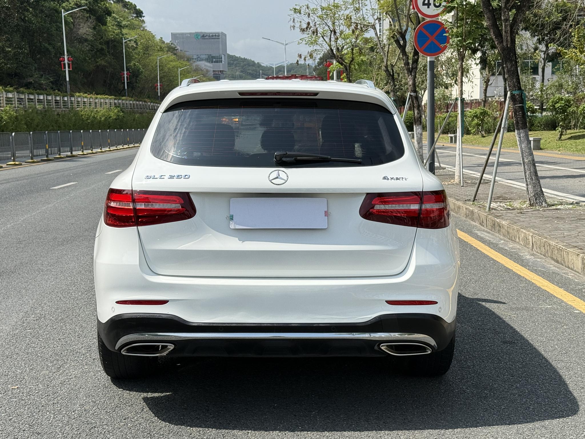 Mercedes-Benz Mercedes-Benz GLC