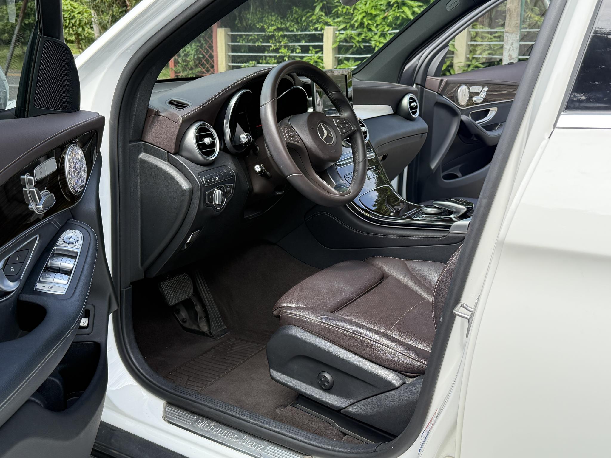 Mercedes-Benz Mercedes-Benz GLC