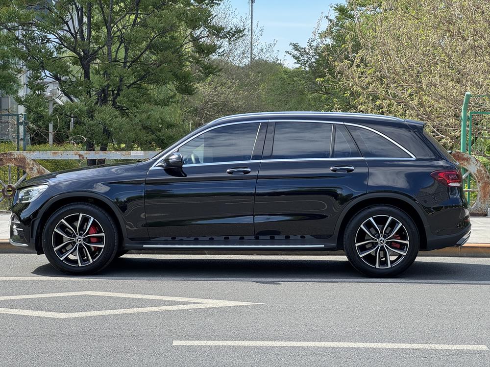 Mercedes-Benz Mercedes-Benz GLC