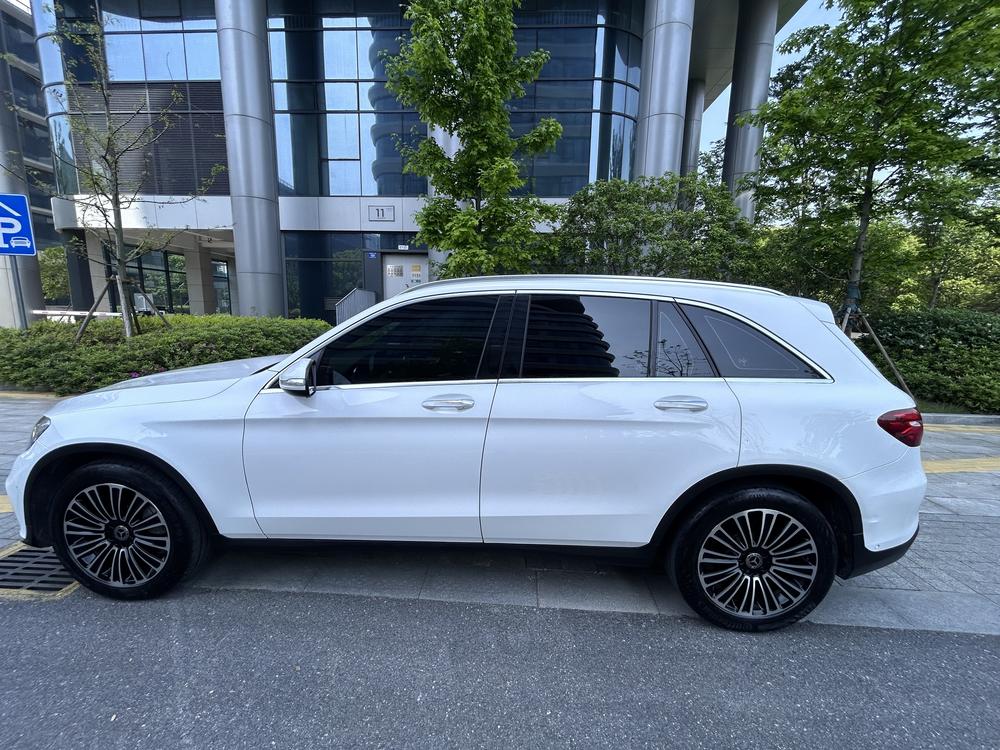 Mercedes-Benz Mercedes-Benz GLC
