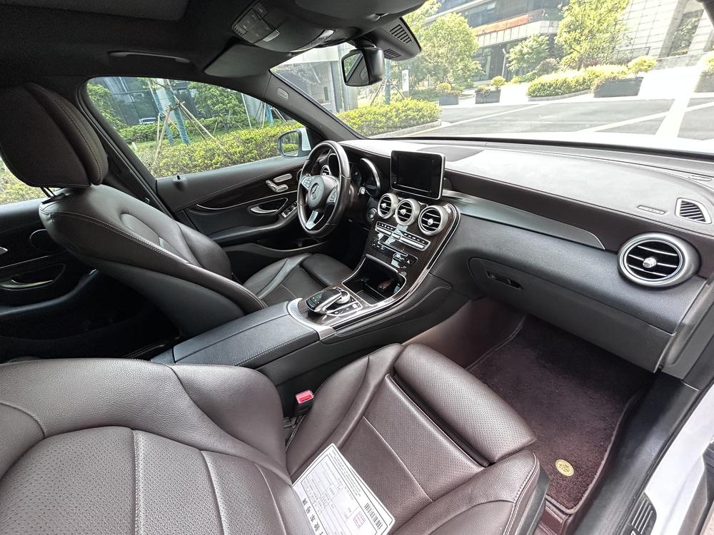 Mercedes-Benz Mercedes-Benz GLC