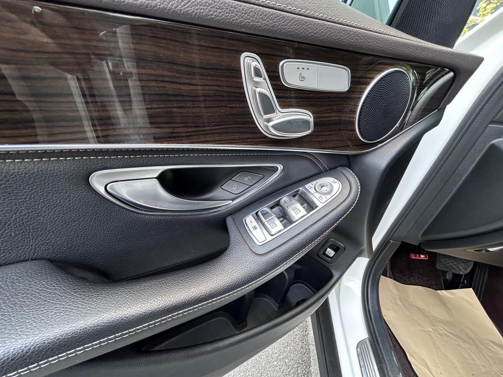 Mercedes-Benz Mercedes-Benz GLC