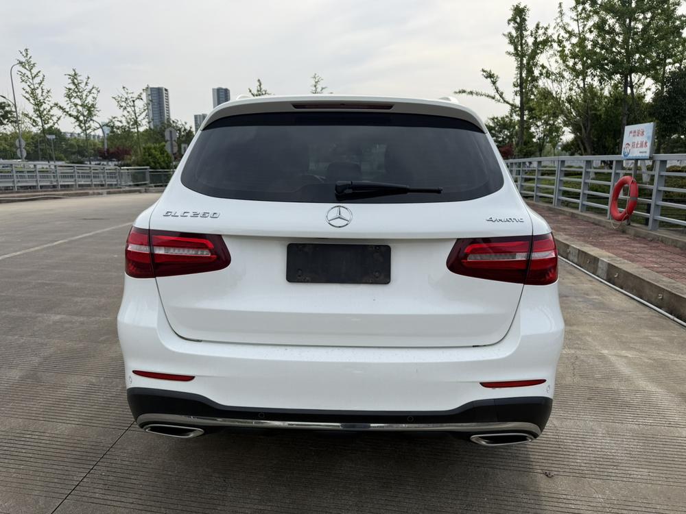 Mercedes-Benz Mercedes-Benz GLC