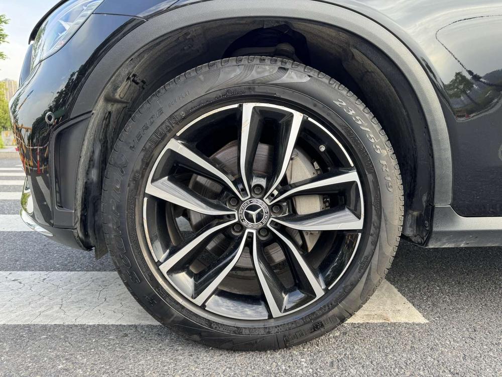 Mercedes-Benz Mercedes-Benz GLC