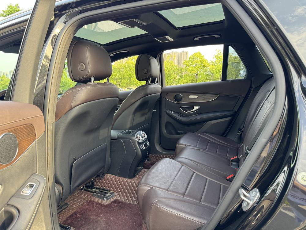 Mercedes-Benz Mercedes-Benz GLC