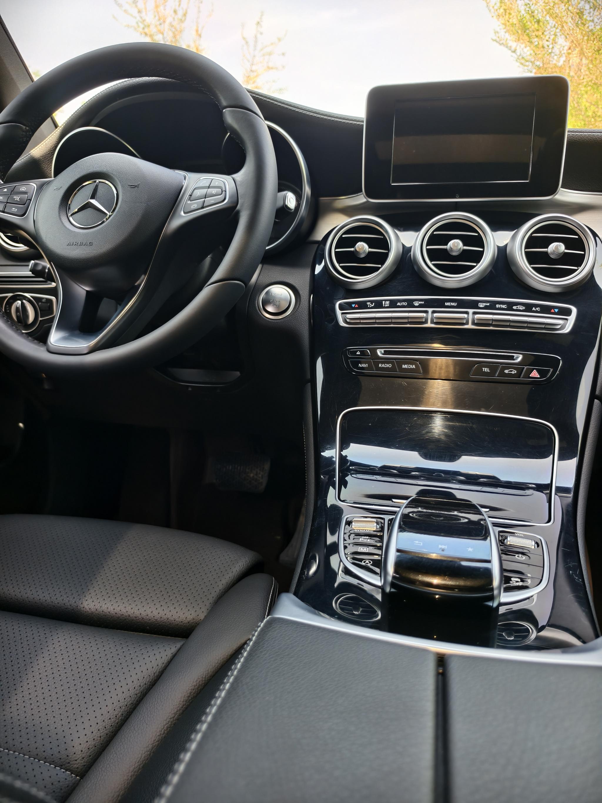 Mercedes-Benz Mercedes-Benz GLC