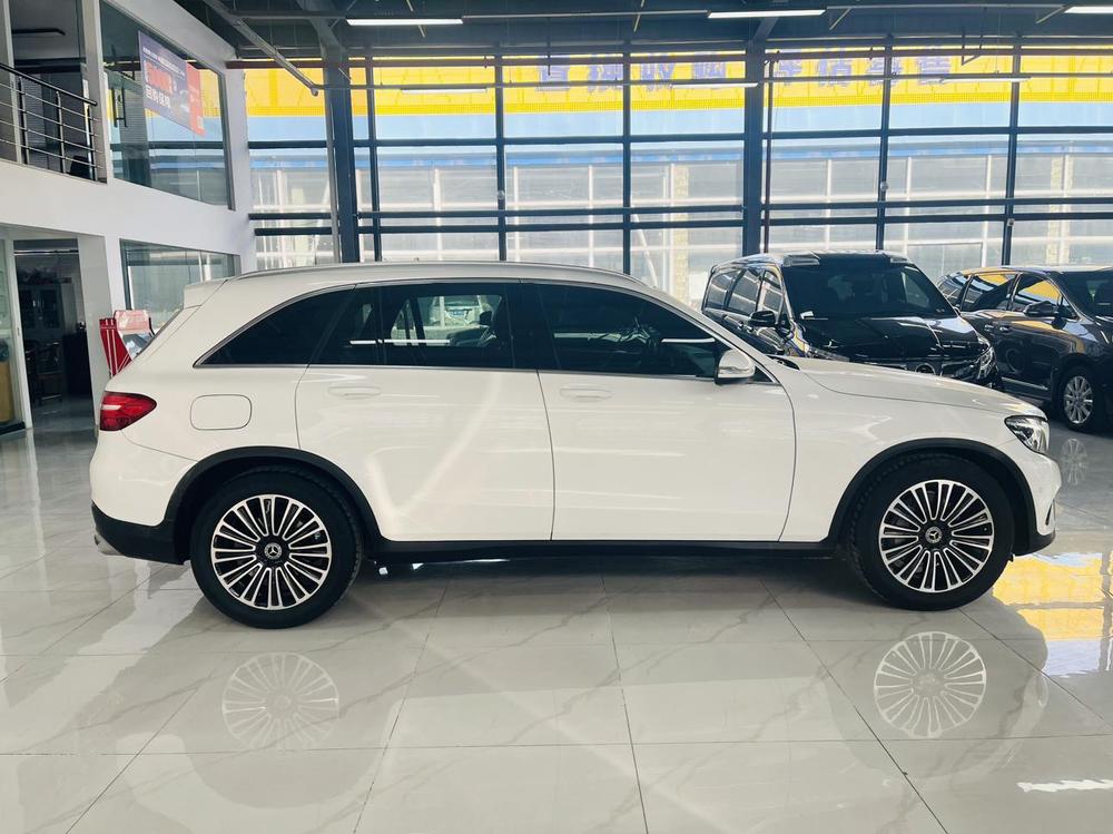 Mercedes-Benz Mercedes-Benz GLC