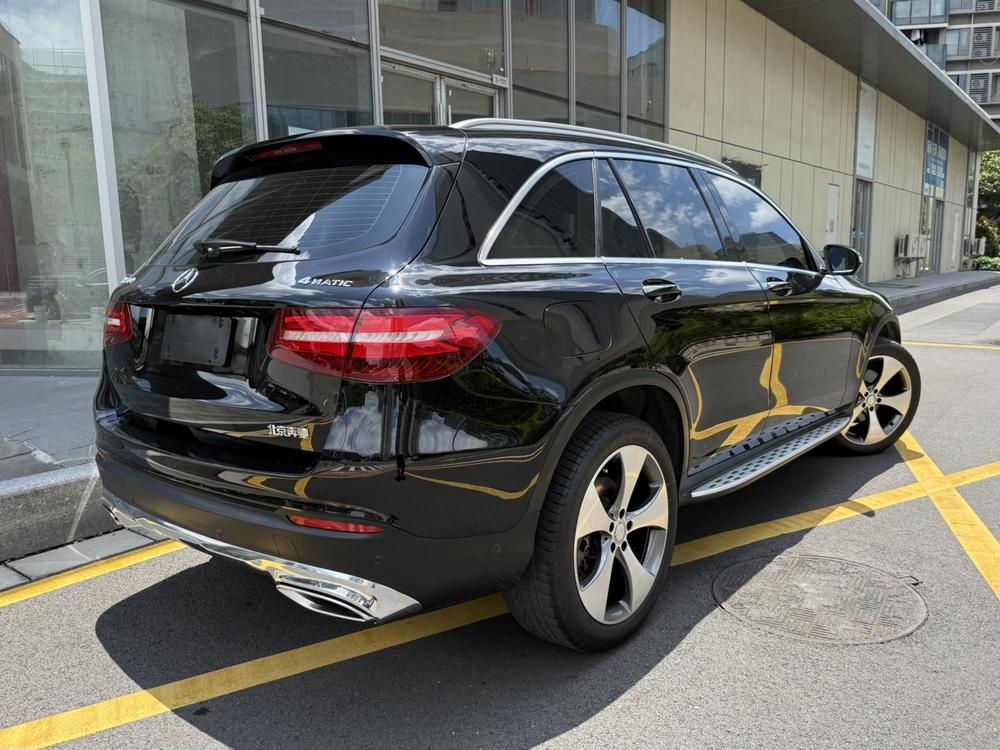 Mercedes-Benz Mercedes-Benz GLC