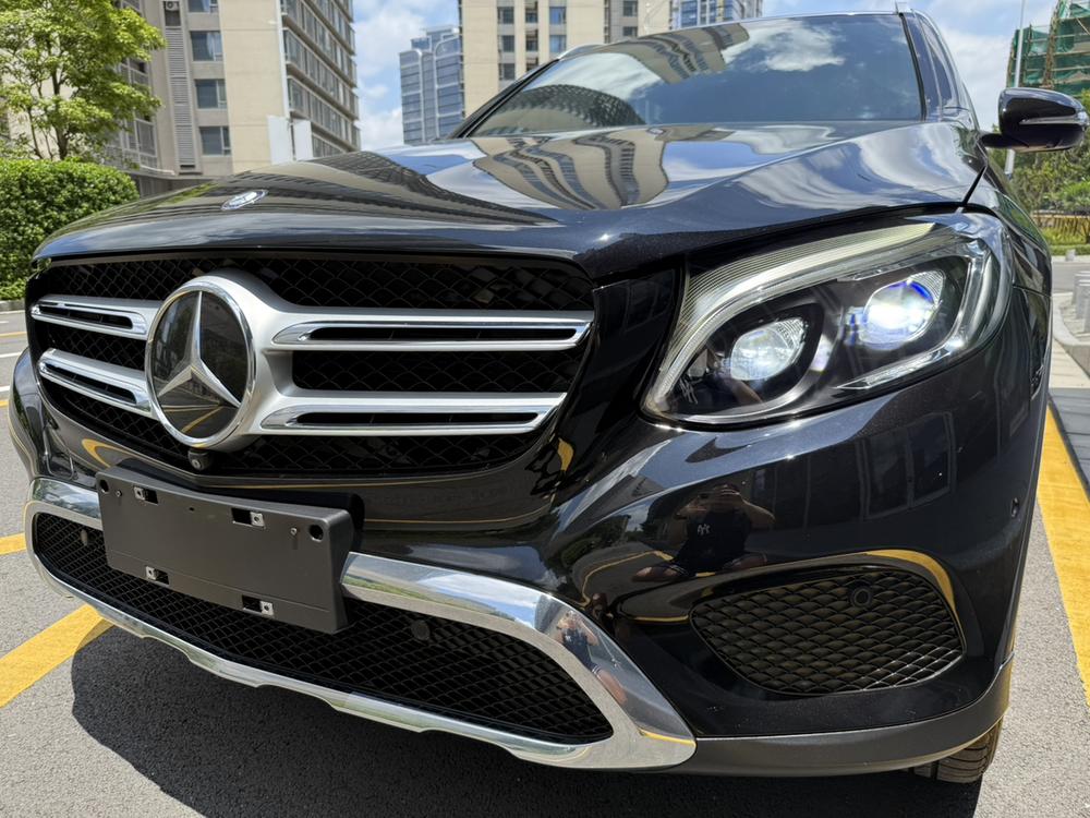Mercedes-Benz Mercedes-Benz GLC