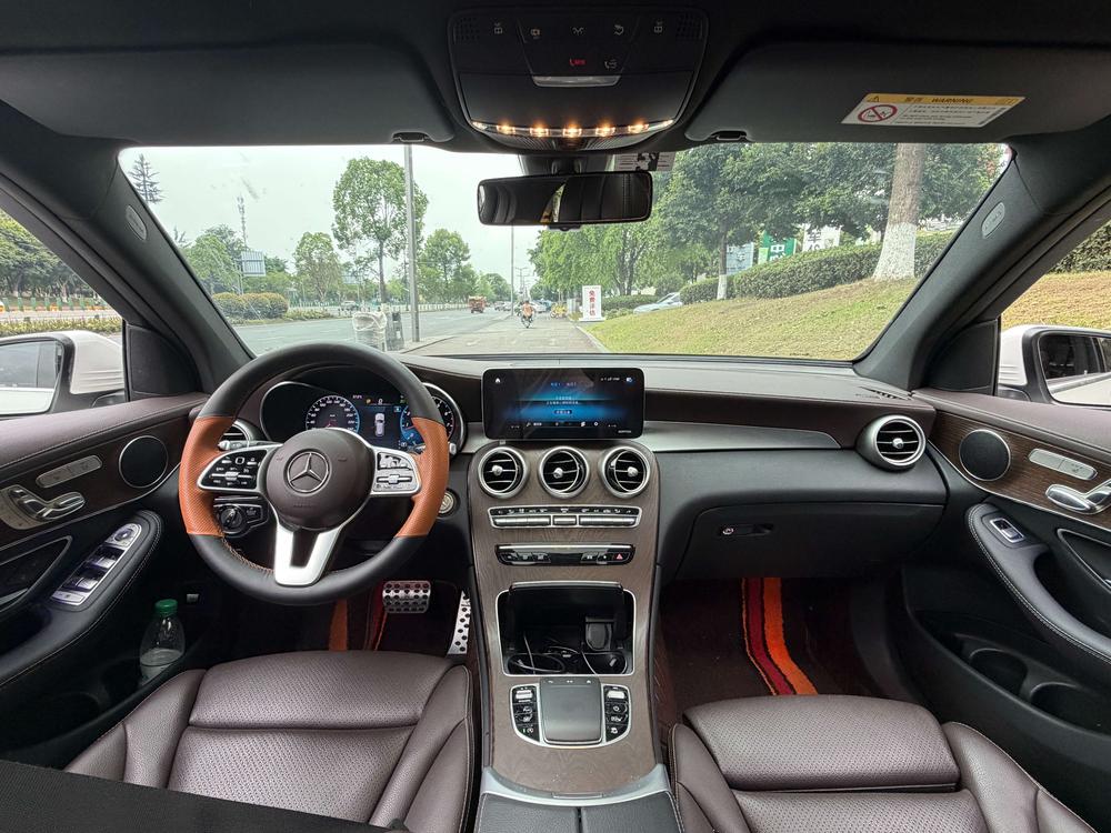Mercedes-Benz Mercedes-Benz GLC