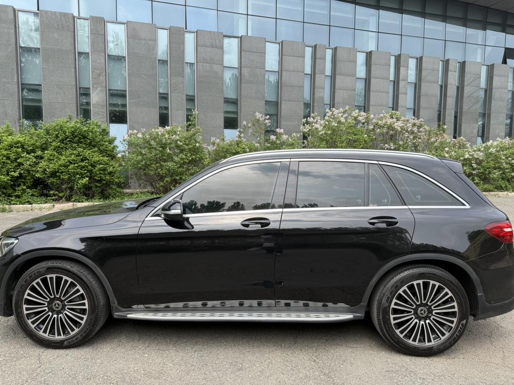 Mercedes-Benz Mercedes-Benz GLC