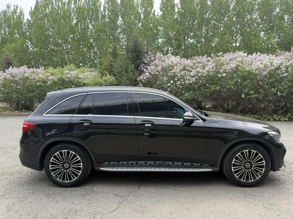 Mercedes-Benz Mercedes-Benz GLC