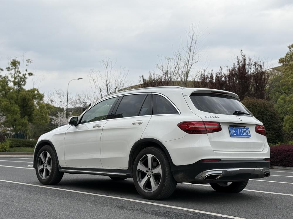 Mercedes-Benz Mercedes-Benz GLC