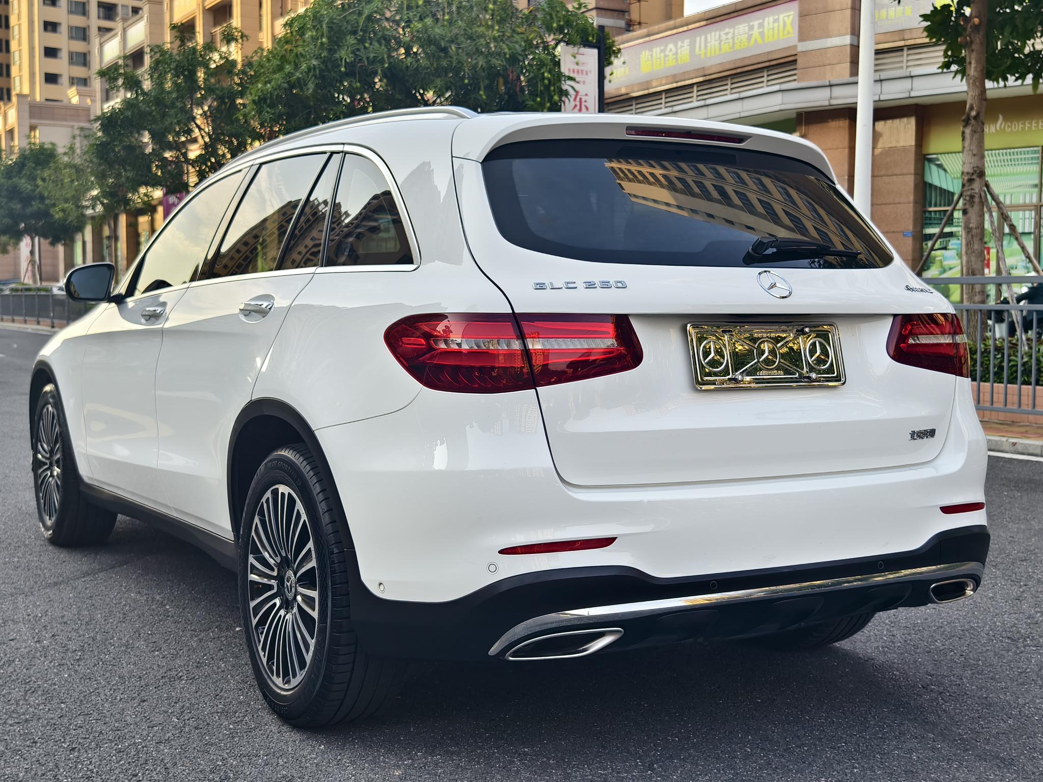 Mercedes-Benz Mercedes-Benz GLC