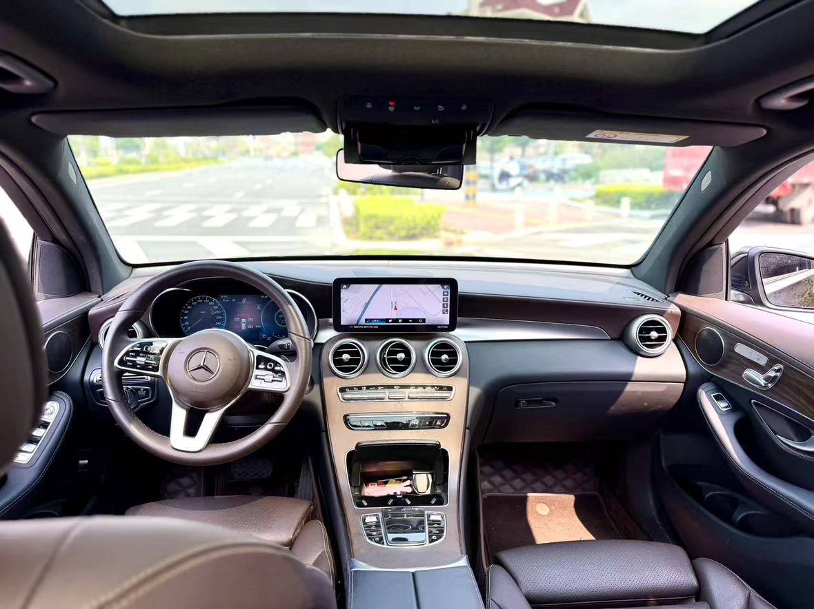 Mercedes-Benz Mercedes-Benz GLC