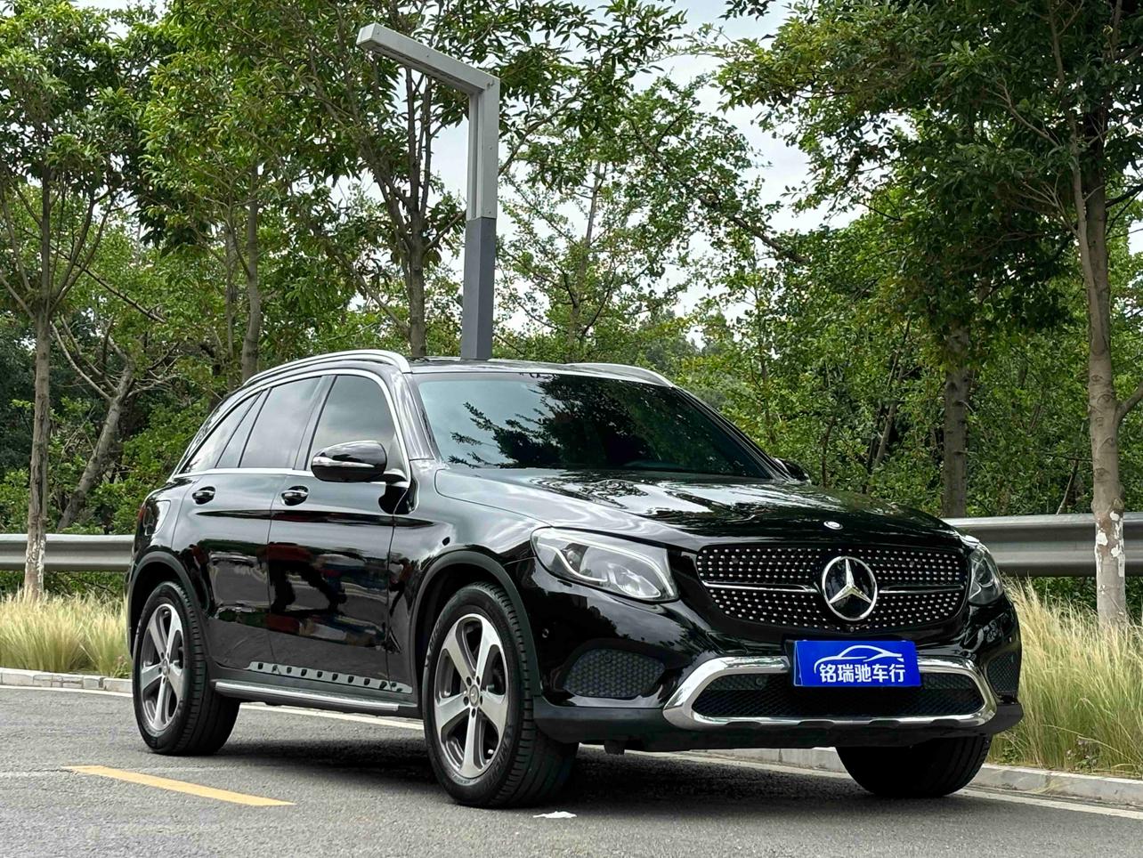 Mercedes-Benz Mercedes-Benz GLC