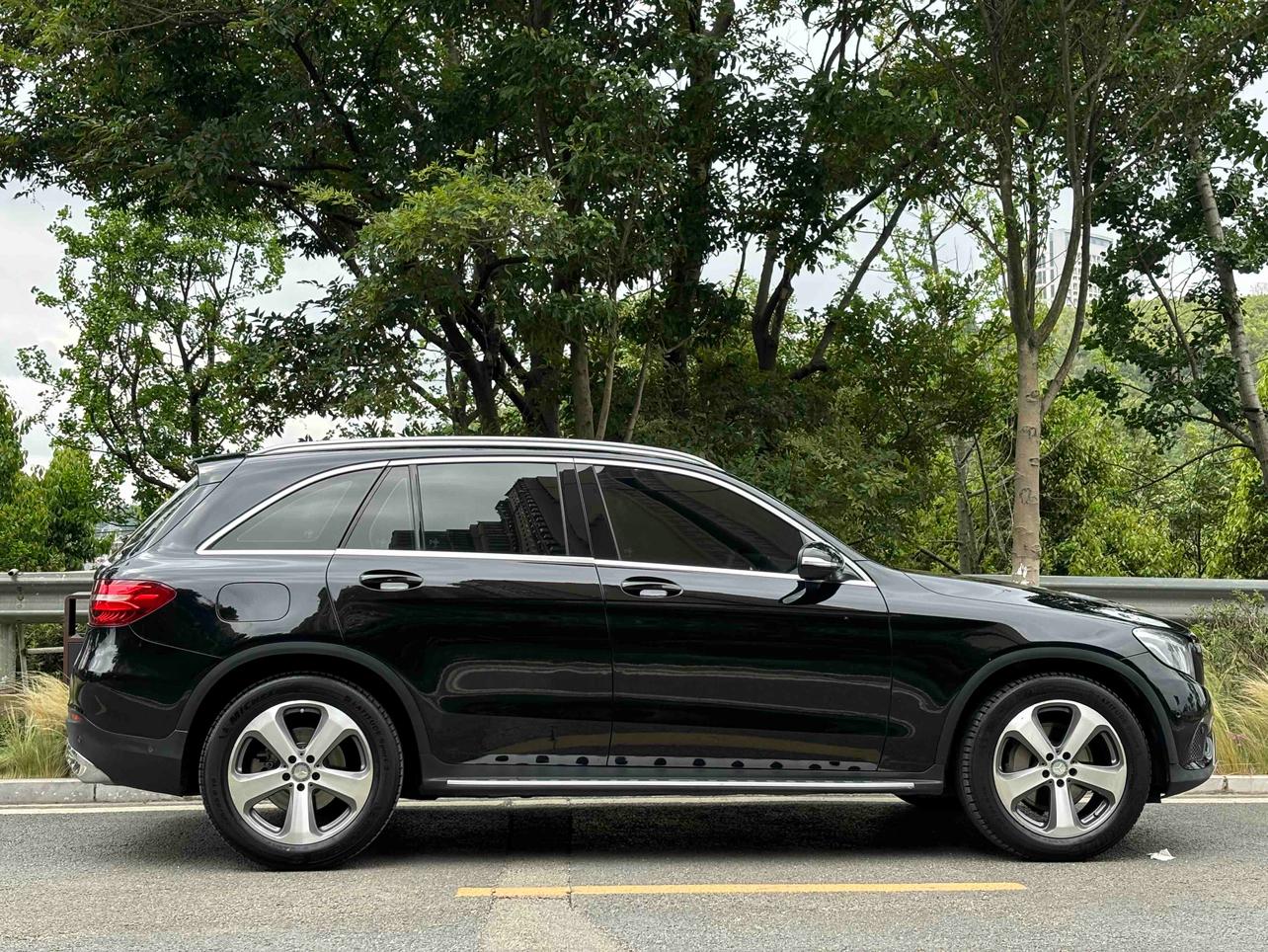 Mercedes-Benz Mercedes-Benz GLC