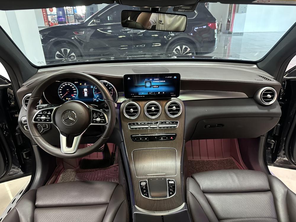 Mercedes-Benz Mercedes-Benz GLC