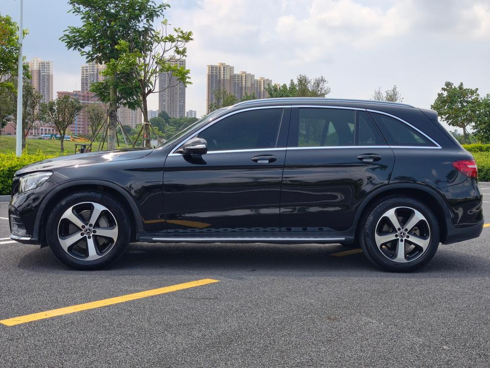 Mercedes-Benz Mercedes-Benz GLC