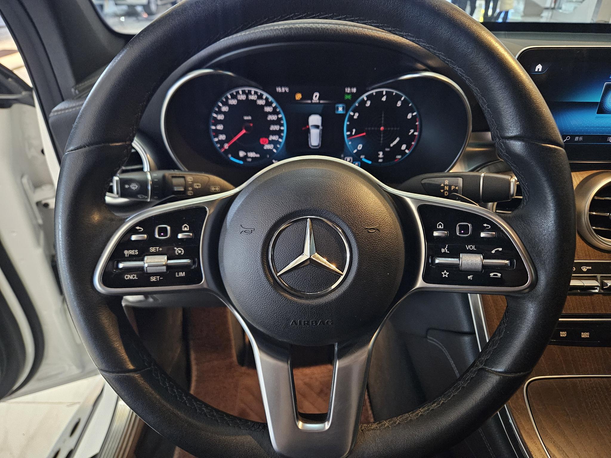 Mercedes-Benz Mercedes-Benz GLC