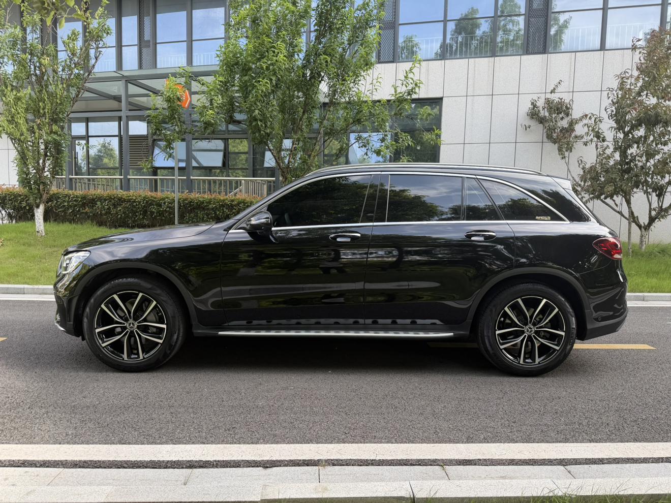 Mercedes-Benz Mercedes-Benz GLC