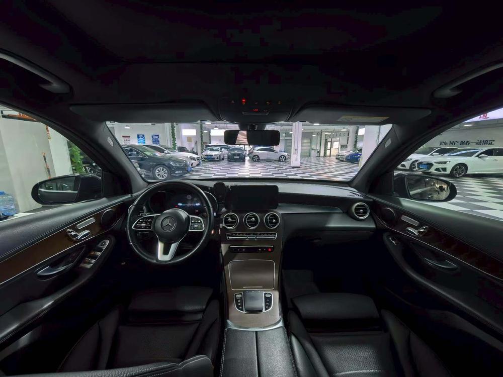 Mercedes-Benz Mercedes-Benz GLC