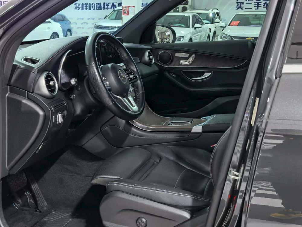 Mercedes-Benz Mercedes-Benz GLC