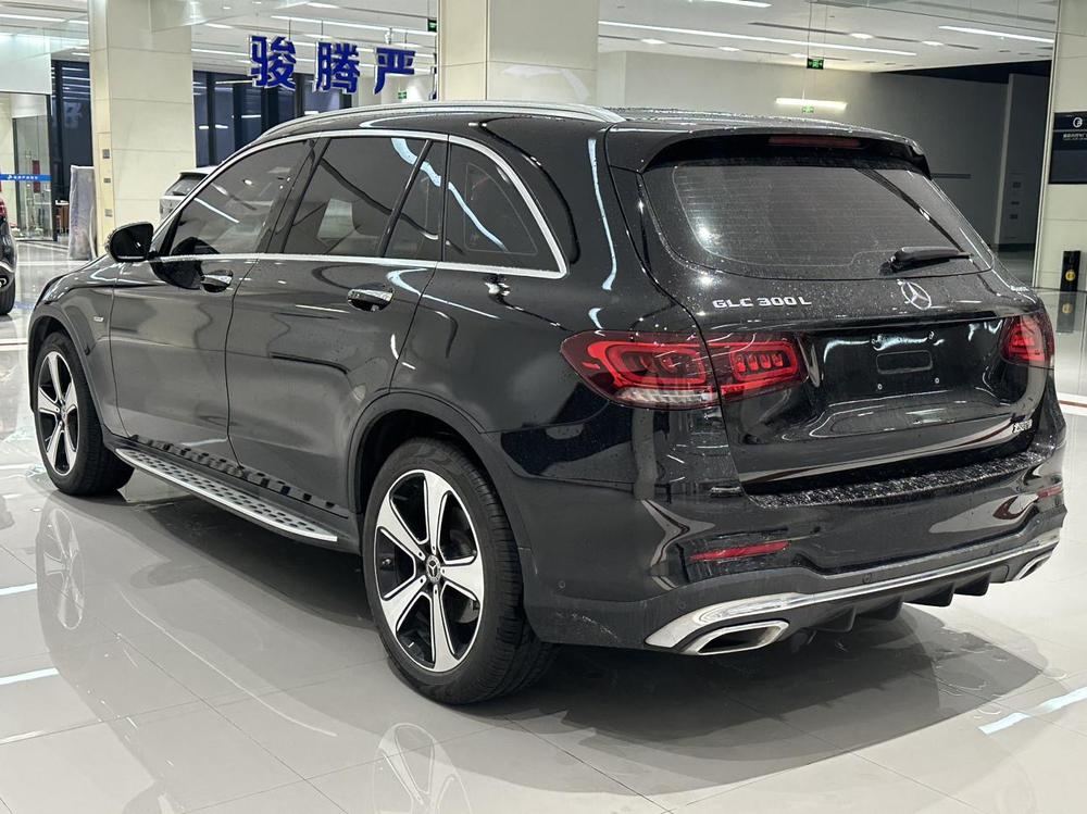 Mercedes-Benz Mercedes-Benz GLC