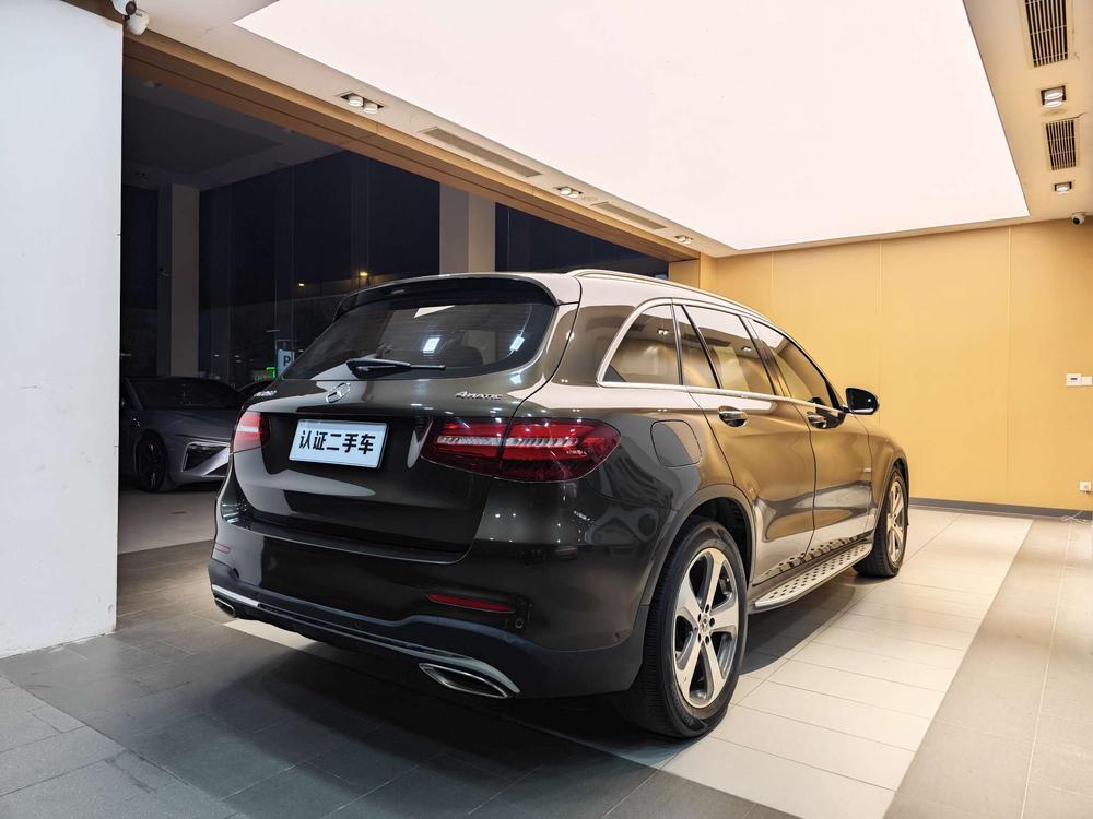 Mercedes-Benz Mercedes-Benz GLC