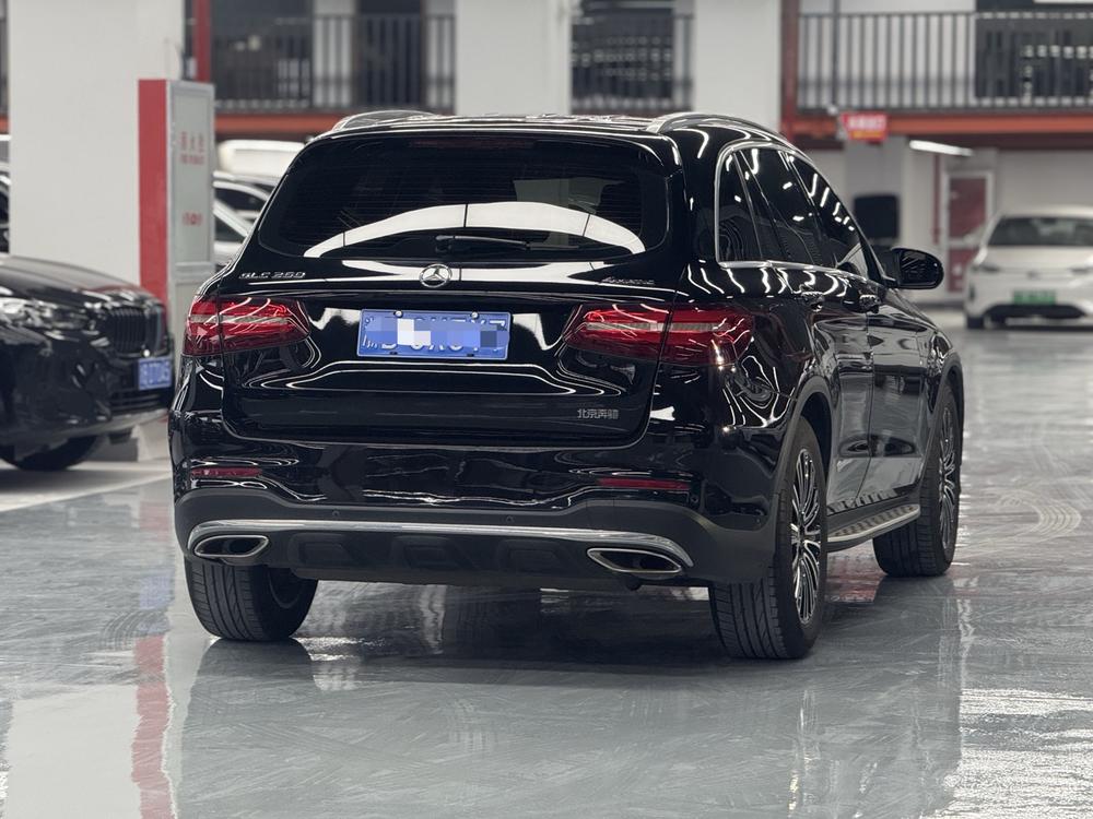 Mercedes-Benz Mercedes-Benz GLC