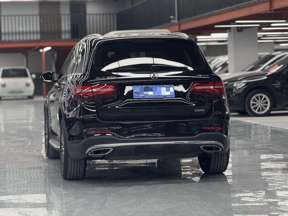 Mercedes-Benz Mercedes-Benz GLC