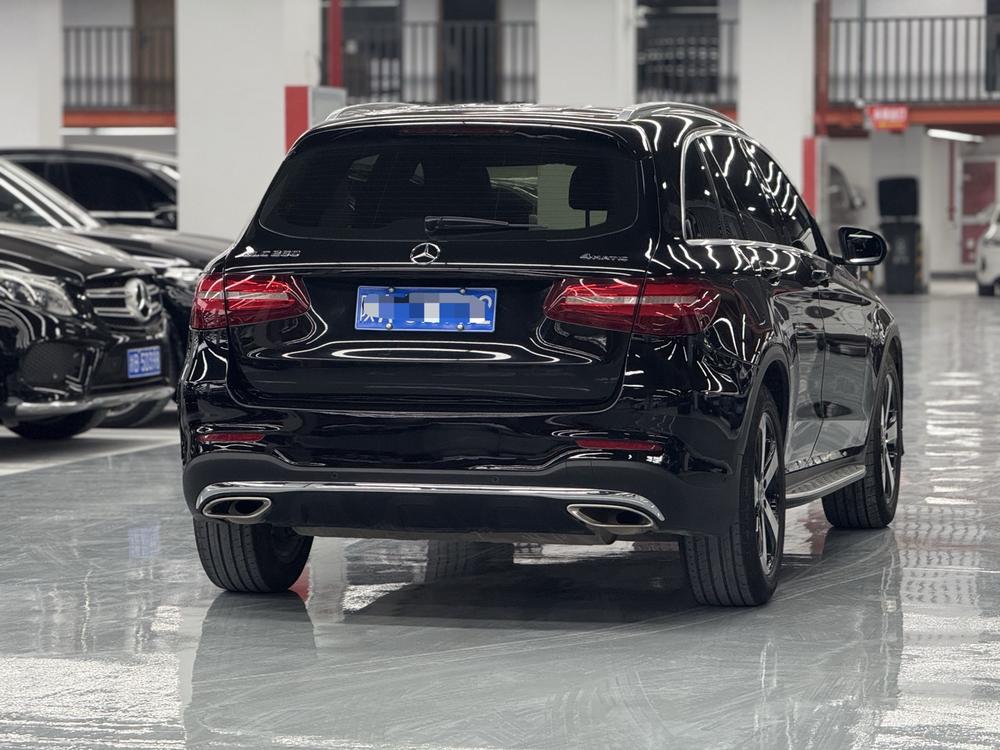 Mercedes-Benz Mercedes-Benz GLC