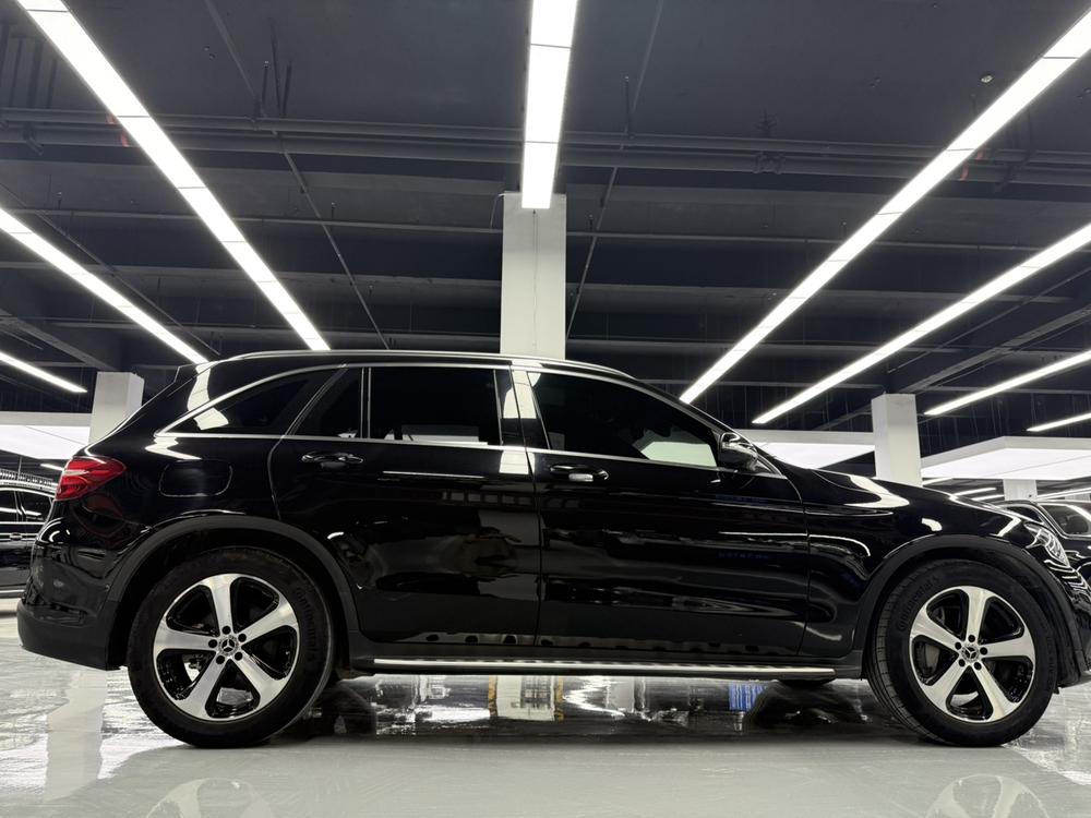 Mercedes-Benz Mercedes-Benz GLC