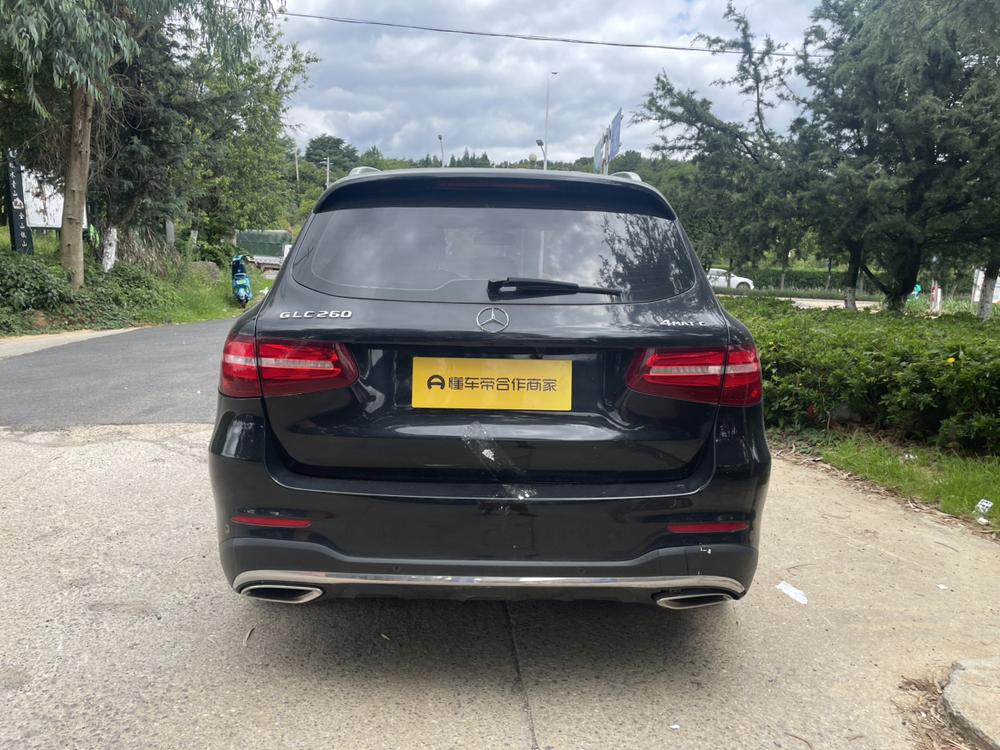 Mercedes-Benz Mercedes-Benz GLC