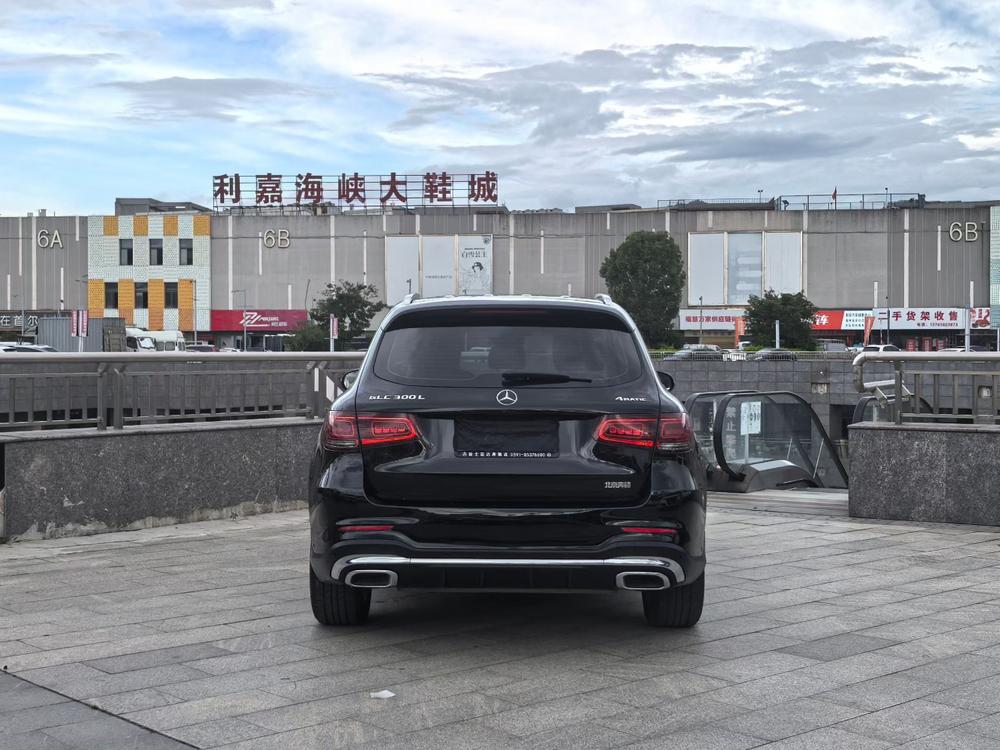 Mercedes-Benz Mercedes-Benz GLC