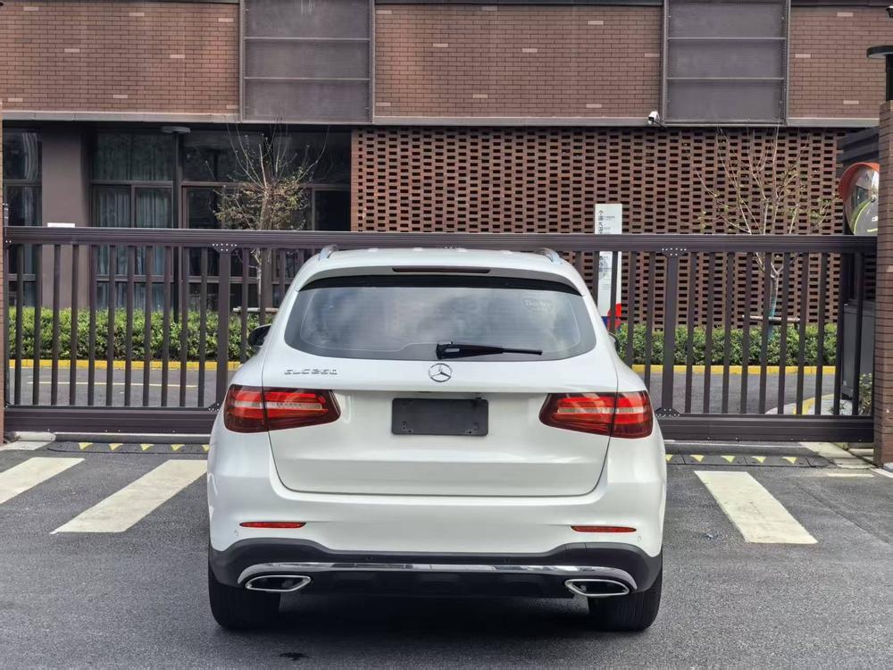 Mercedes-Benz Mercedes-Benz GLC