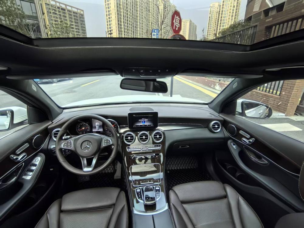 Mercedes-Benz Mercedes-Benz GLC