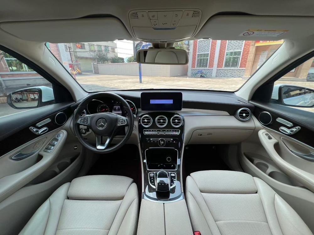 Mercedes-Benz Mercedes-Benz GLC
