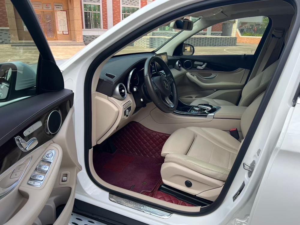 Mercedes-Benz Mercedes-Benz GLC