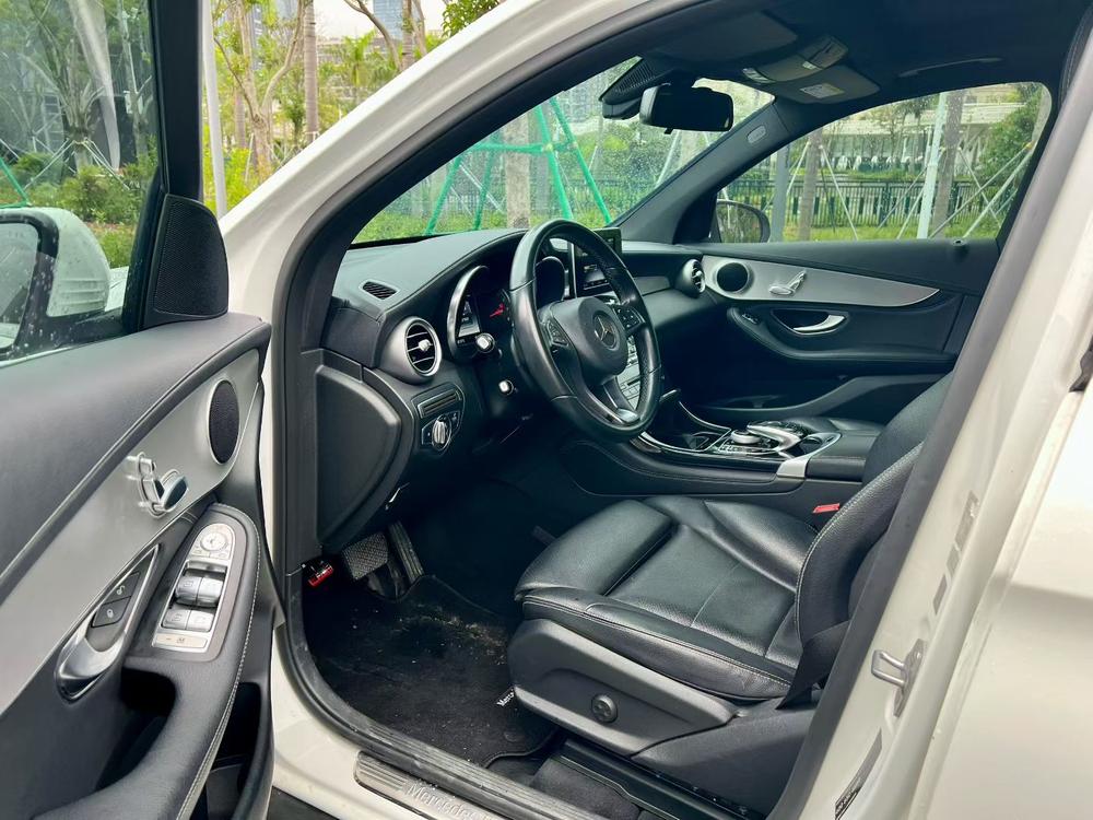 Mercedes-Benz Mercedes-Benz GLC