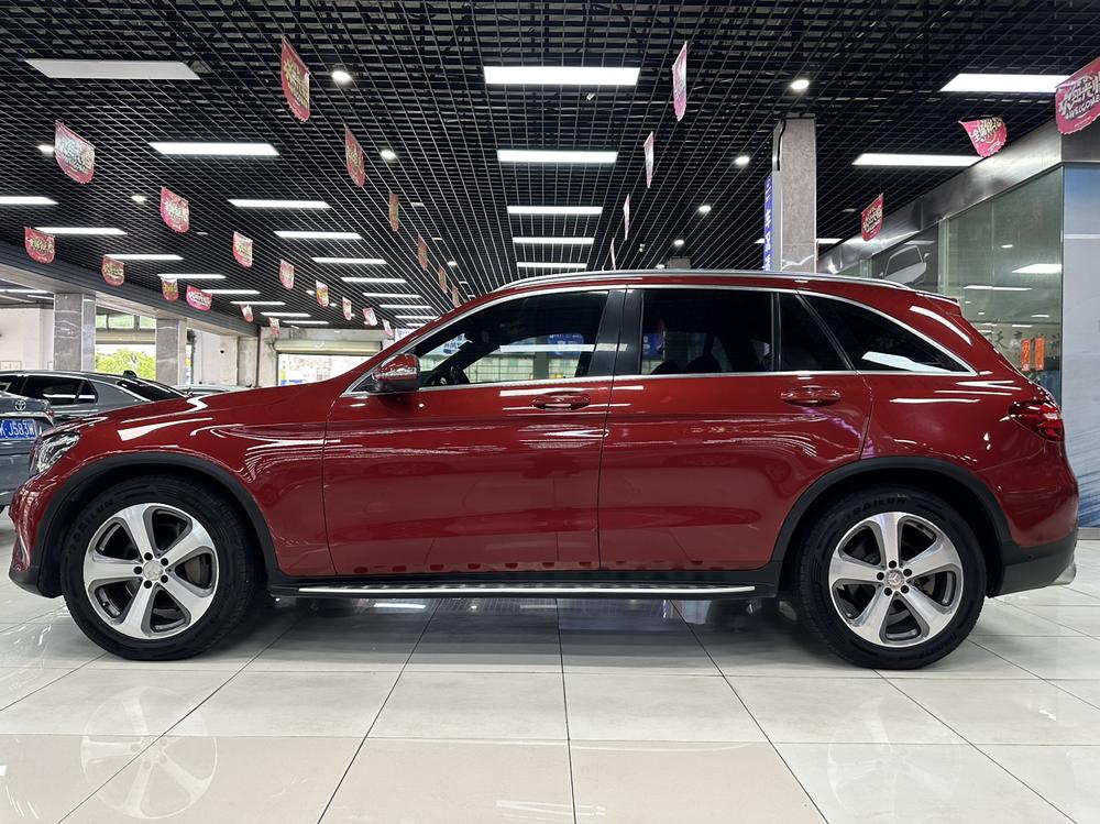 Mercedes-Benz Mercedes-Benz GLC