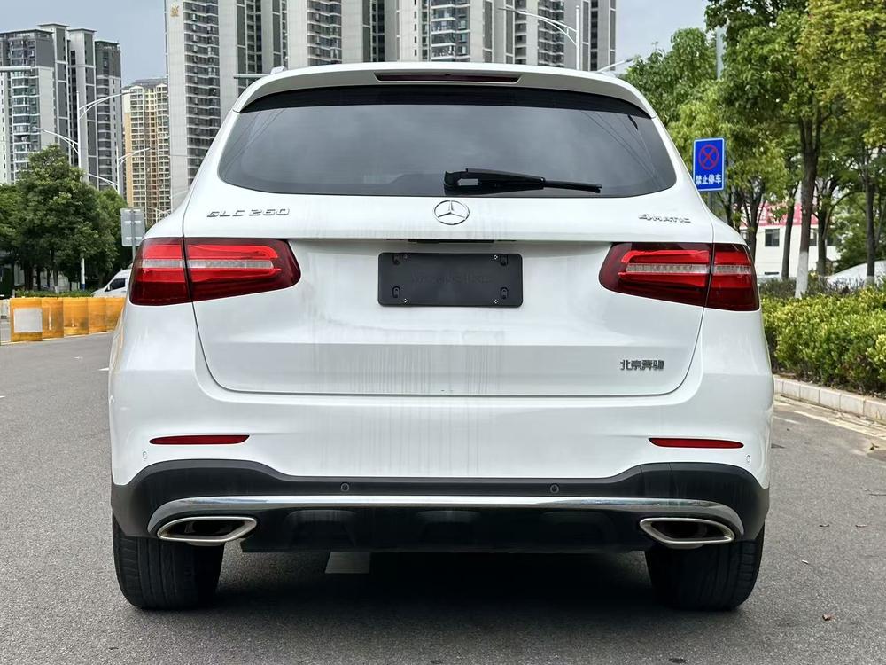 Mercedes-Benz Mercedes-Benz GLC