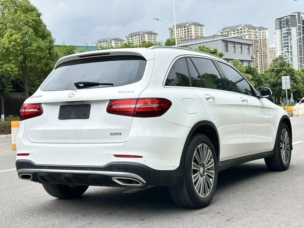 Mercedes-Benz Mercedes-Benz GLC