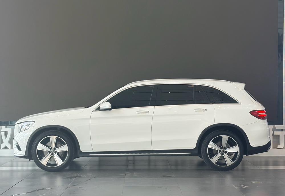 Mercedes-Benz Mercedes-Benz GLC